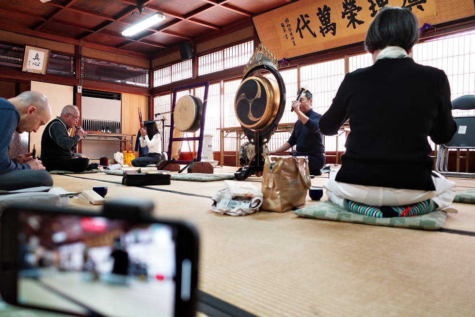 這場藝遊的起點，是期望透過對日本傳統雅樂的學習，拓展音樂創作的語彙。