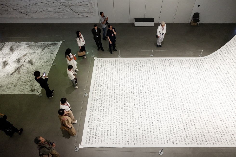 「行者十步：蔡明亮」展，高雄市立美術館，2025。（攝影／呂國瑋）