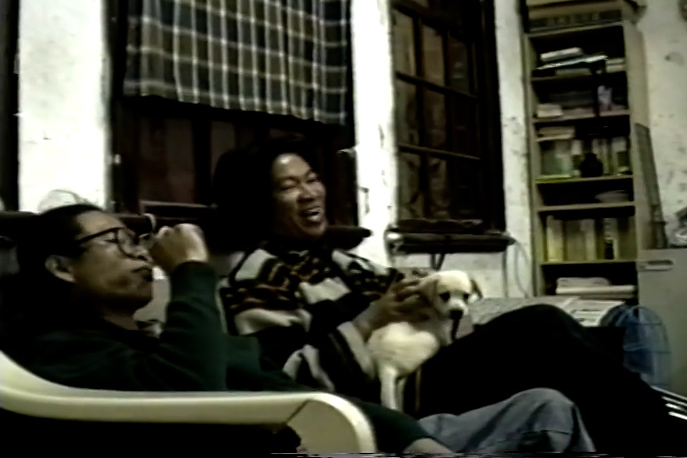 臨界點時期的長髮阿忠（左）與田啟元（右），田啟元是柳春春永遠的藝術總監，如神話一般。（秦嘉嫄提供）