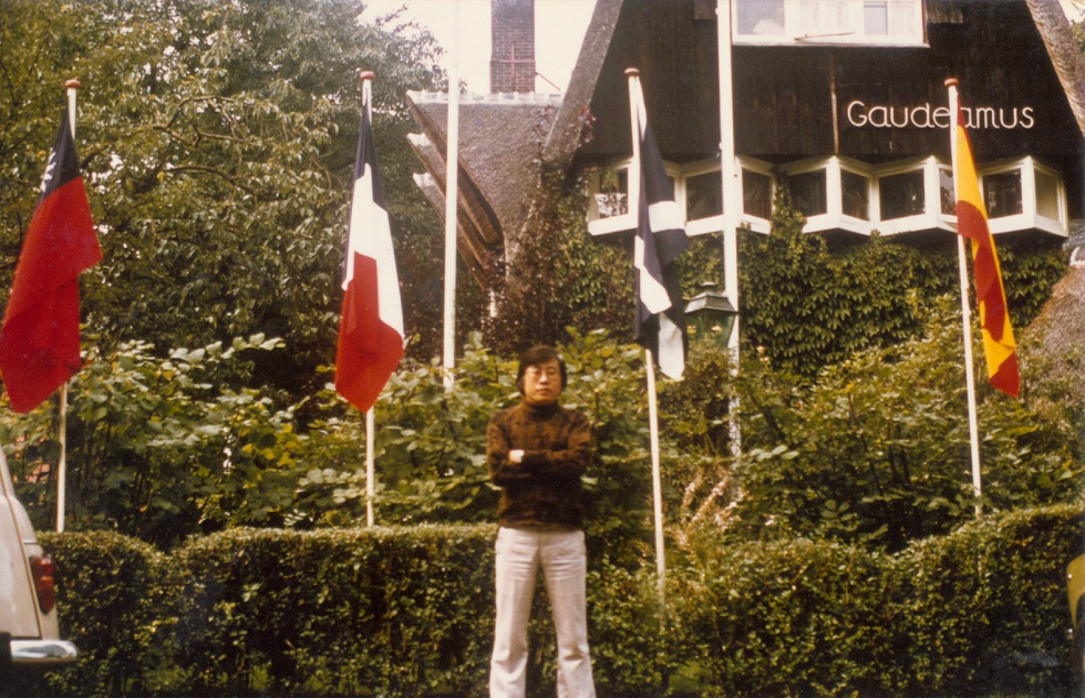 1980年,潘皇龍作品榮獲荷蘭音樂節年度代表作。