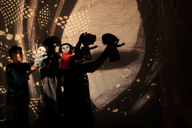 飛人集社劇團《消失：神木下的夢》十週年紀念演出，台大遊心劇場，2024。（飛人集社劇團提供，攝影／李欣哲）