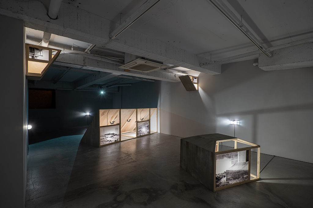 「河邊的巨大之物」展覽現場，福利社，2024。（丘智偉提供）