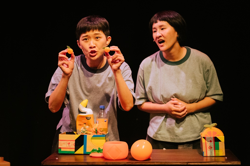 《果子去哪裡？》（Where Has All the Fruit Gone？）於愛丁堡藝穗節台灣季演出。（攝影／Lucas Chih-Peng Kao)
